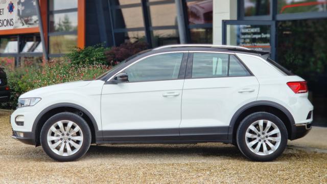 Volkswagen T-Roc image 6