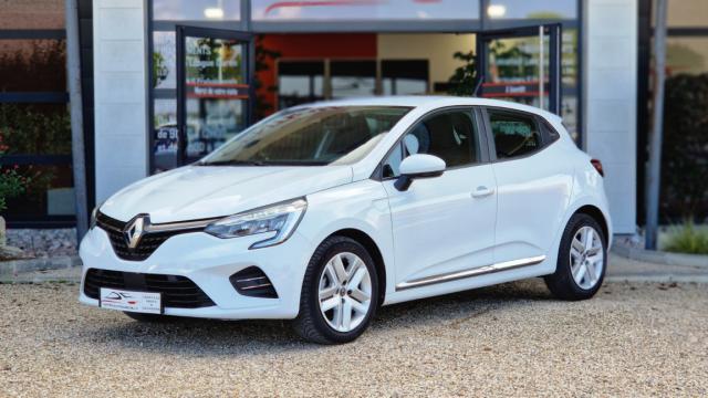 Renault Clio image 9