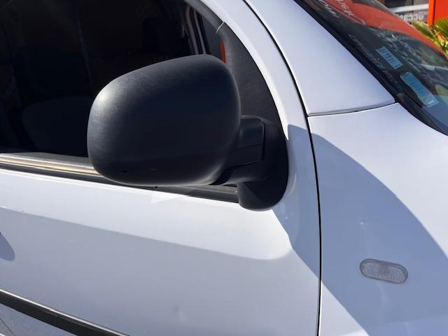 Renault Kangoo image 7