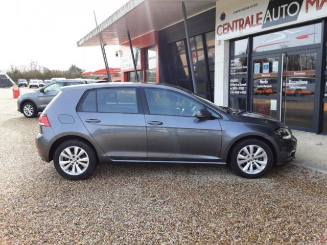 Volkswagen Golf image 9