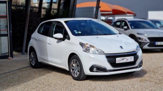 Peugeot 208 image 3