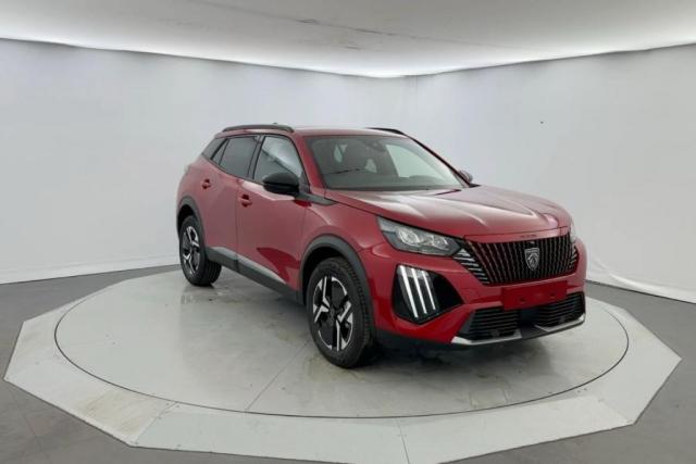 Peugeot 2008 image 6