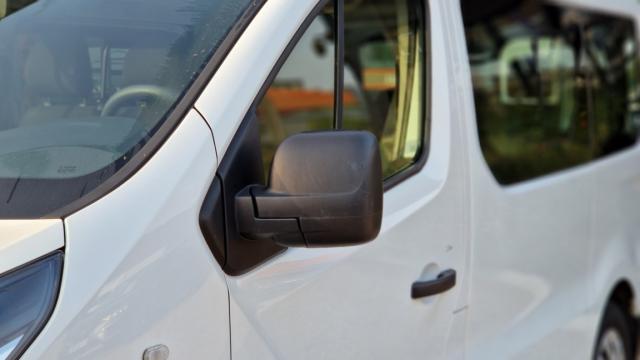 Renault Trafic image 1