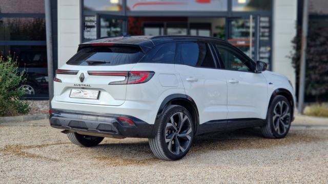 Renault Austral image 8