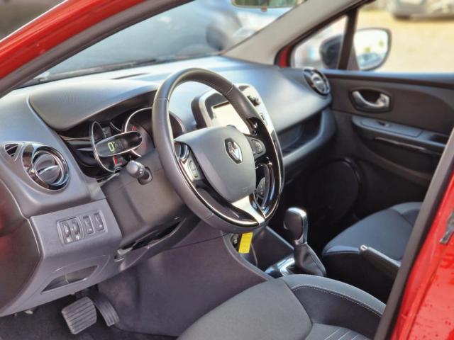 Renault Clio image 9