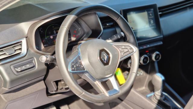 Renault Clio image 8