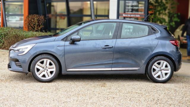 Renault Clio image 2