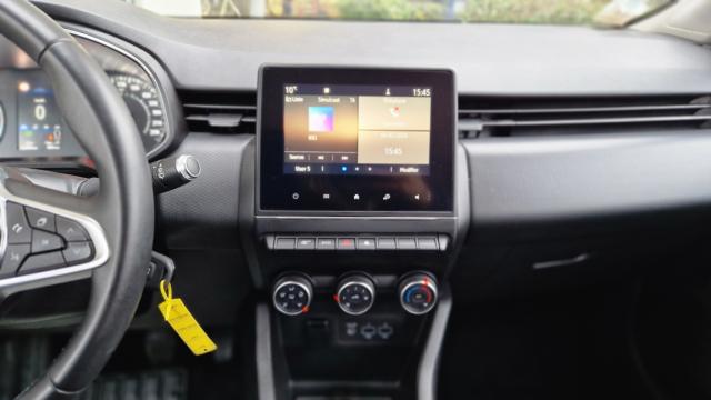 Renault Clio image 9