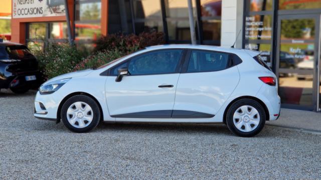 Renault Clio image 9