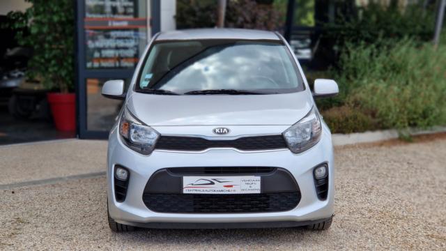 Kia Picanto image 6