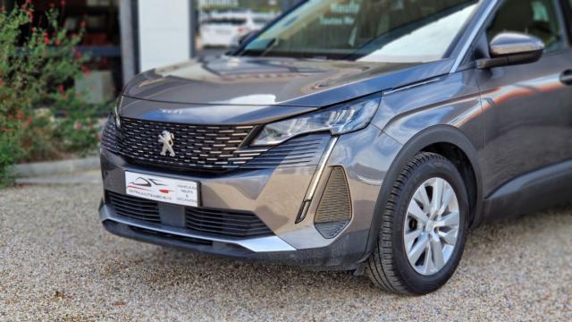 Peugeot 3008 image 2