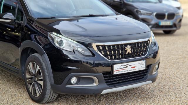 Peugeot 2008 image 3