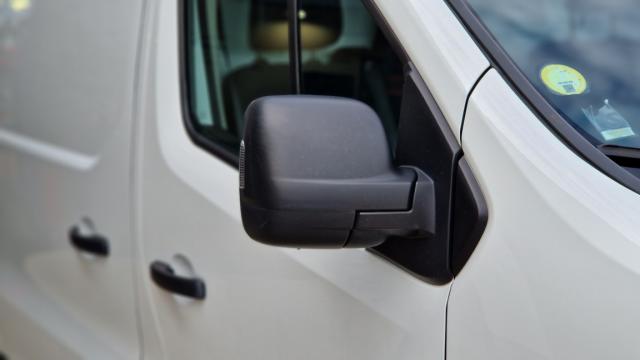 Renault Trafic image 6