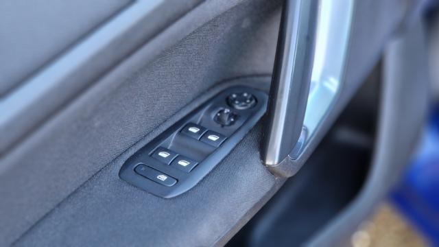 Peugeot 308 Sw image 2