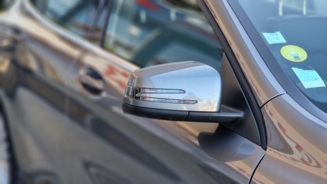 Mercedes Benz Gla image 7