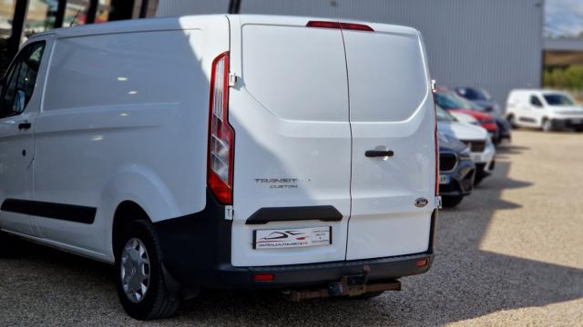 Ford Transit Custom image 7