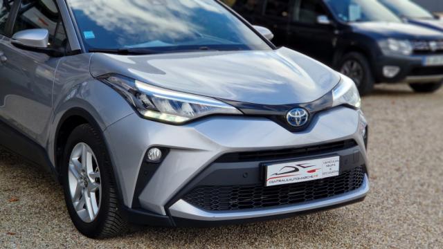 Toyota C-Hr image 3