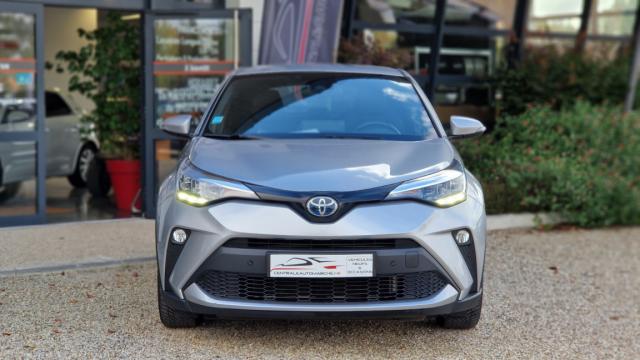 Toyota C-Hr image 9