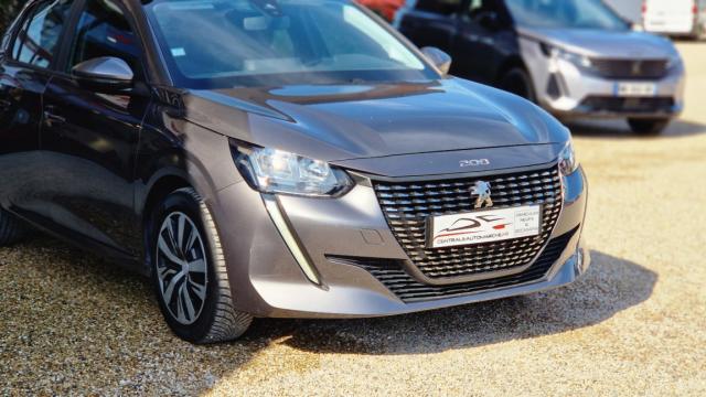 Peugeot 208 image 2
