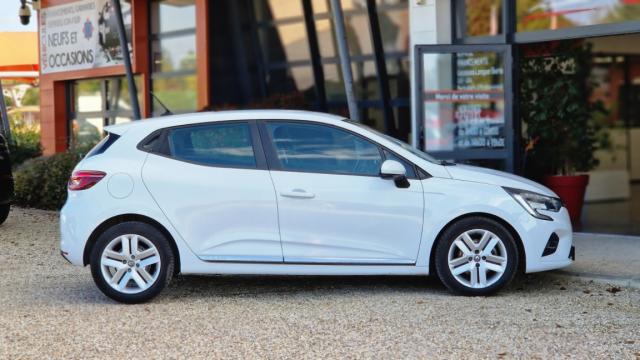 Renault Clio image 1