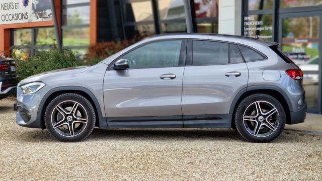 Mercedes Benz Gla image 2