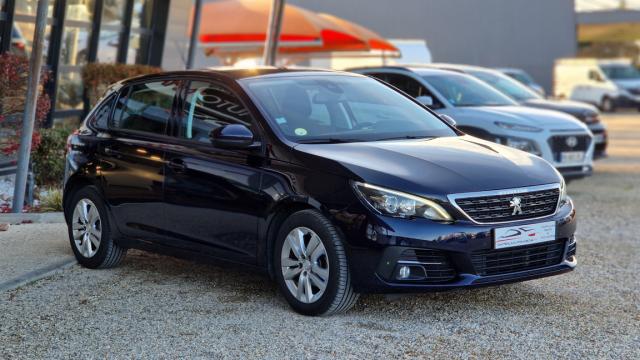 Peugeot 308 image 2