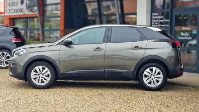 Peugeot 3008 image 3