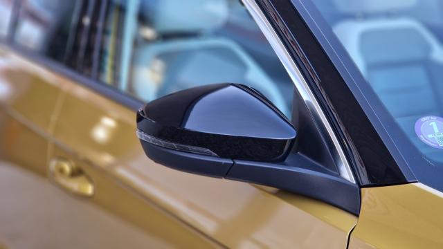 Volkswagen T-Roc image 4