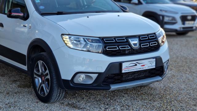 Dacia Sandero image 2