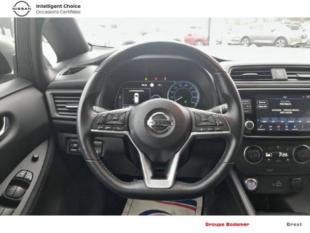 Nissan Leaf image 1