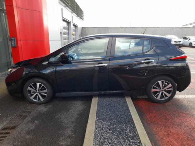 Nissan Leaf image 6