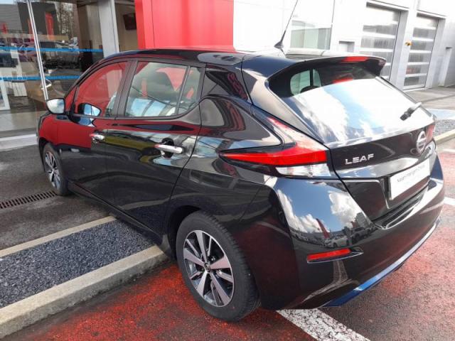 Nissan Leaf image 8