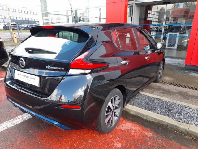 Nissan Leaf image 3