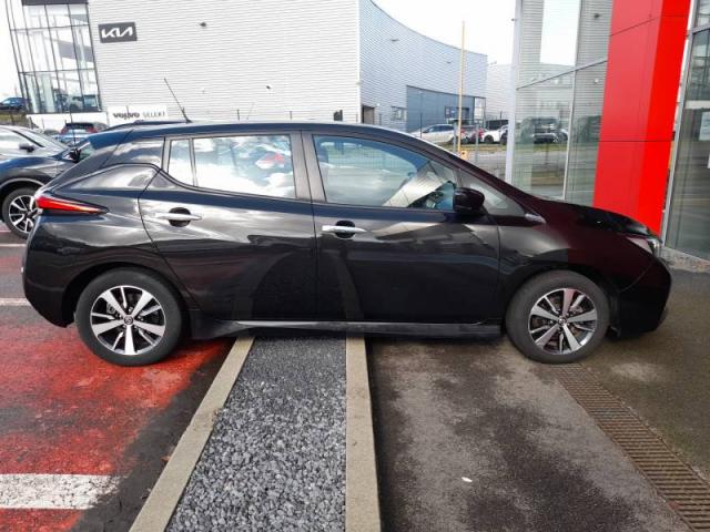 Nissan Leaf image 9