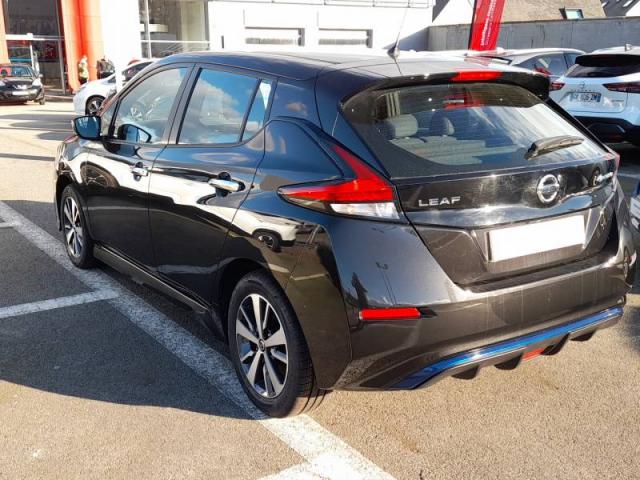 Nissan Leaf image 2