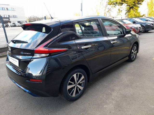 Nissan Leaf image 7