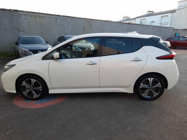 Nissan Leaf image 1