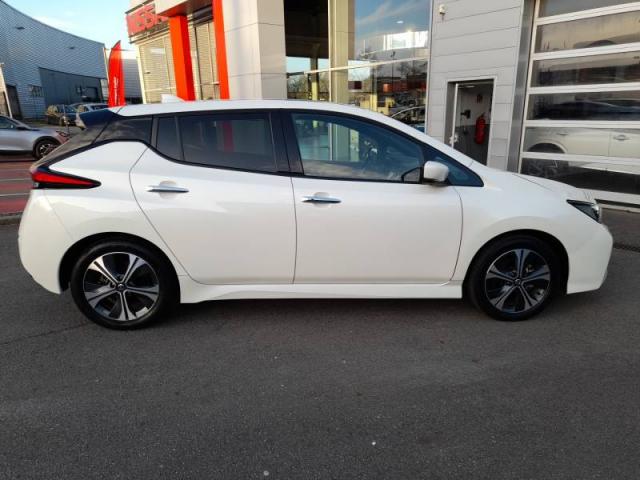 Nissan Leaf image 7