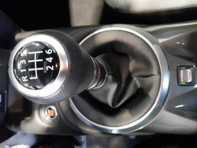 Nissan Juke image 6