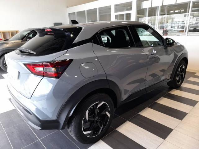 Nissan Juke image 8