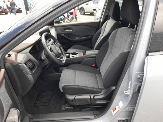 Nissan X-Trail image 2