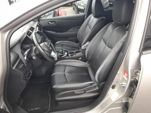 Nissan Leaf image 8