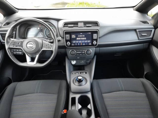 Nissan Leaf image 2