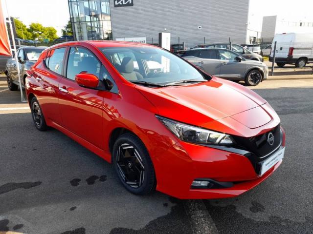 Nissan Leaf image 4