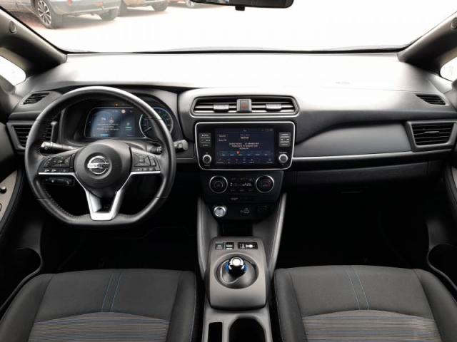 Nissan Leaf image 4