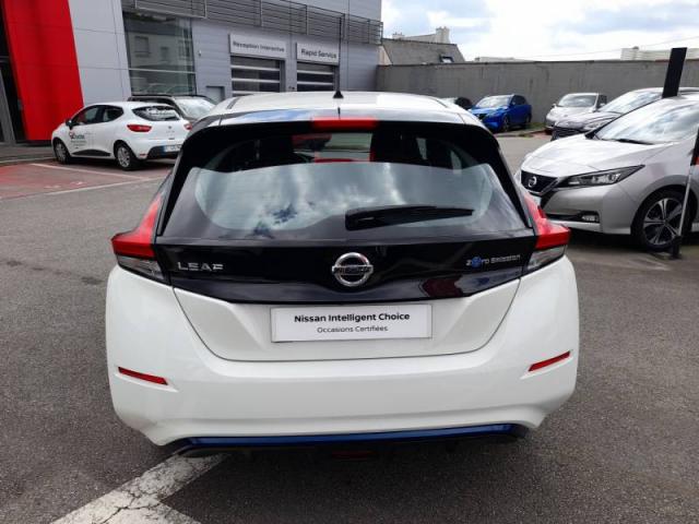 Nissan Leaf image 1