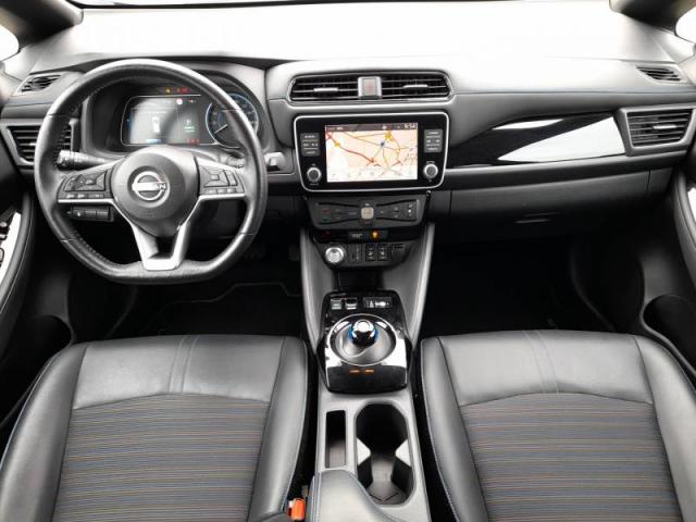 Nissan Leaf image 3