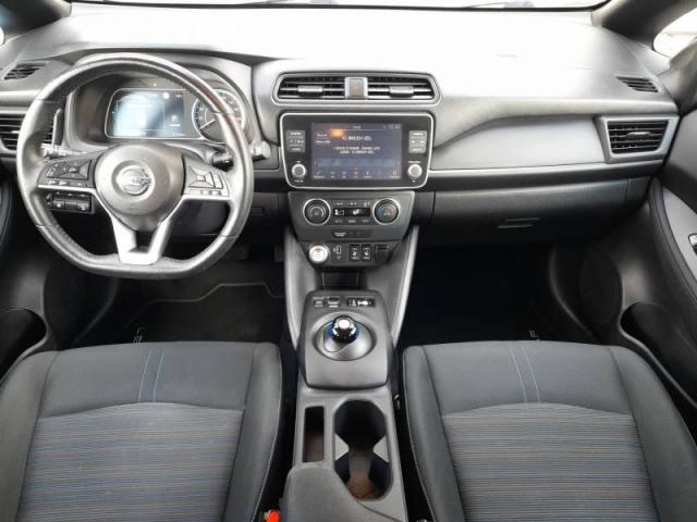 Nissan Leaf image 5