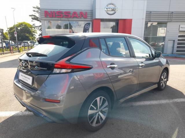 Nissan Leaf image 1