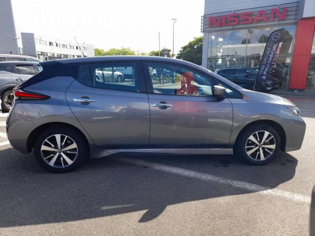 Nissan Leaf image 9
